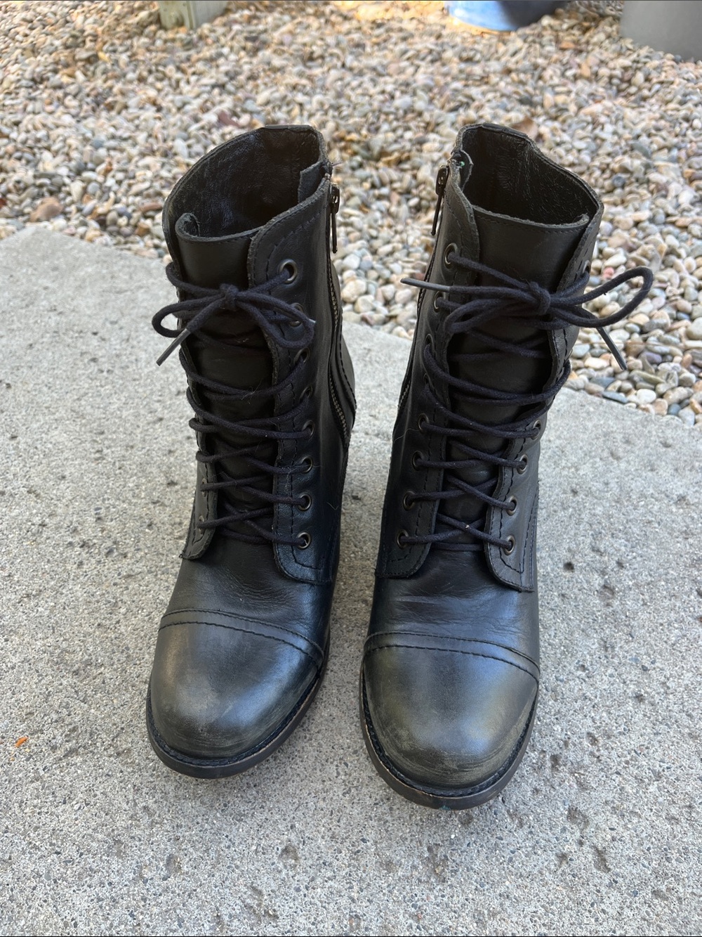 Steve Madden Black Leather Lace-Up Women's Heeled Combat Boots Size 9